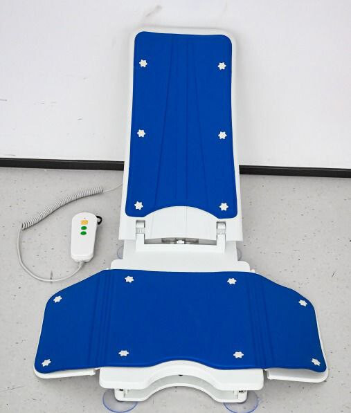 Подъемное устройство для инвалидов для ванны NVBL01