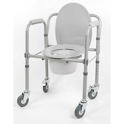Кресло-туалет складной на колесах 10581Ca