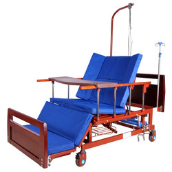 NV-6MT Кровать медицинская механическая с боковым переворачиванием, туалетным устройством и функцией «кардиокресло»