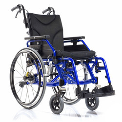 Инвалидное кресло-коляска DELUX 530
